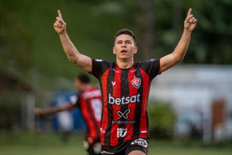 Vitória volta a final do Baianão após aplicar goleada no Barcelona de Ilhéus