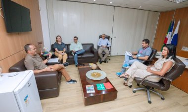 Prefeito recebe representante da BYD e trata sobre processos legais