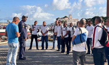 Pescadores de Camaçari passam por capacitação promovida pela Marinha do Brasil