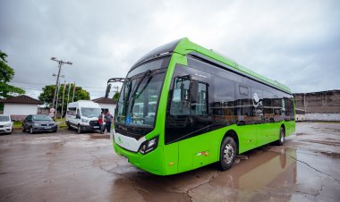 Primeiro ônibus elétrico chega a Camaçari para transporte coletivo