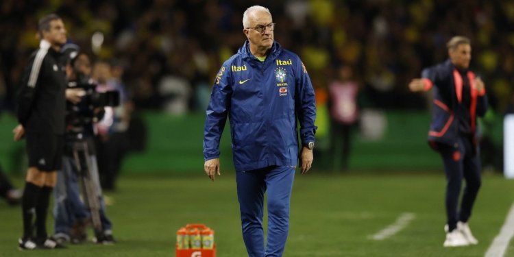 Dorival Júnior garante Brasil na final da Copa do Mundo: 'Podem me cobrar'