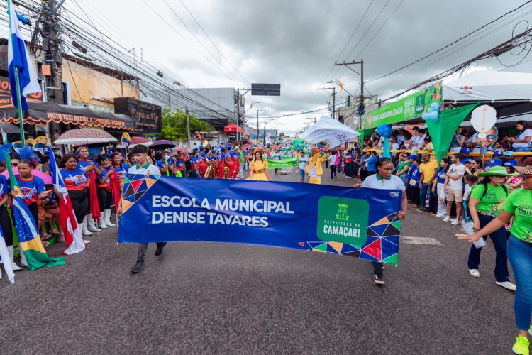 Desfile cívico de 28 de Setembro marca celebração dos 266 anos de emancipação política de Camaçari