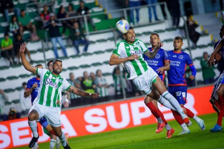 Bahia perde para o Juventude e se afasta da Libertadores