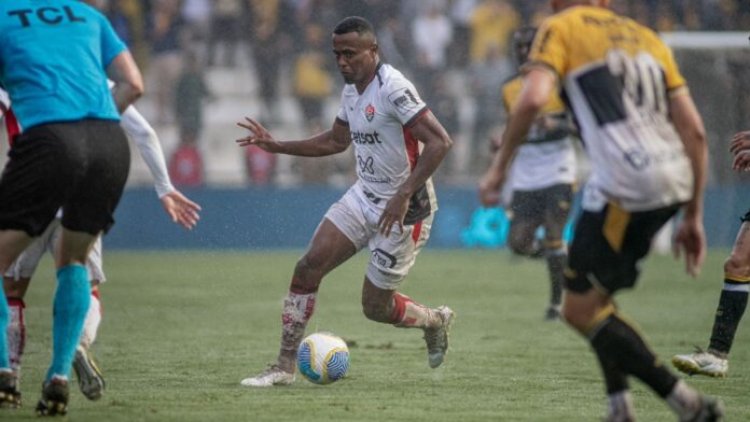 Vitória vence o Criciúma por 1 a 0 e soma 41 pontos na Série A