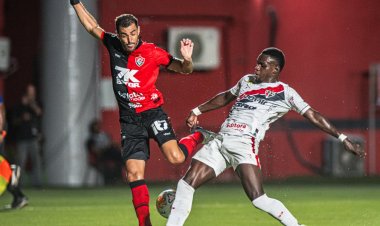 Vitória vence mais uma e garante ‘dormir’ no G2 do grupo da Copa do Nordeste