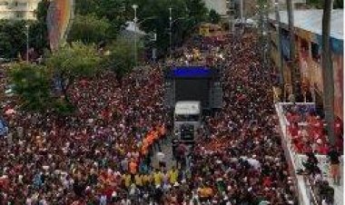Carnaval de Salvador 2025 bate recorde de público com 7,5 milhões de foliões