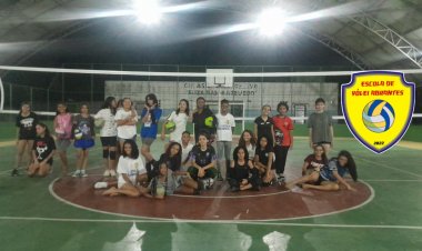 Escola de Vôlei Abrantes: Resgatando Sonhos e Valores Através do Esporte