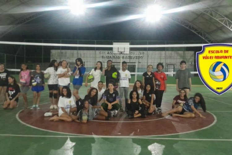 Escola de Vôlei Abrantes realiza 1º Torneio Interno Feminino em comemoração aos 267 anos de Vila de Abrantes